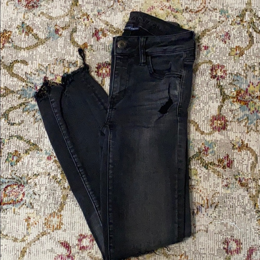 American Eagle 0 Regular Distressed Jeans